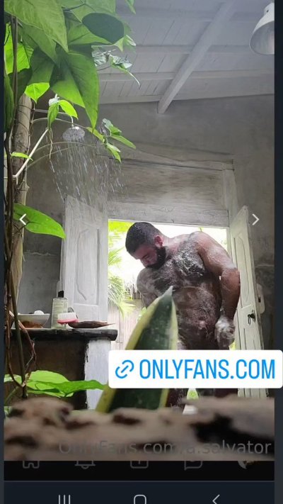 Watch lostinbears's leaked NSFW video on TwXstars