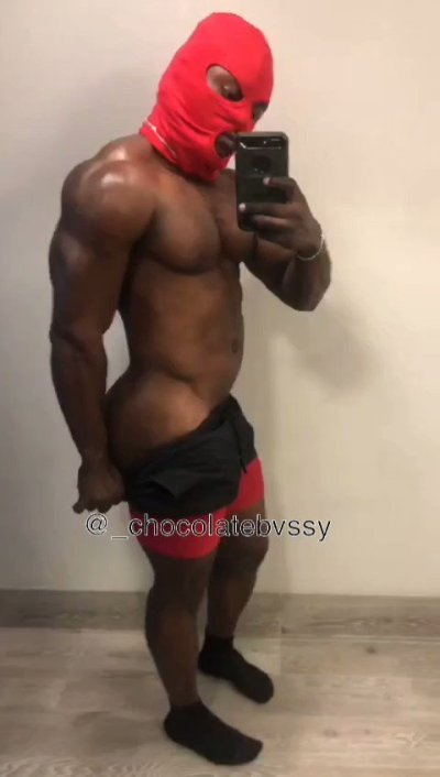 Watch Tatted Fit's leaked NSFW video on TwXstars