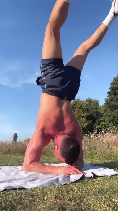 Watch Leandro Dias's leaked NSFW video on TwXstars