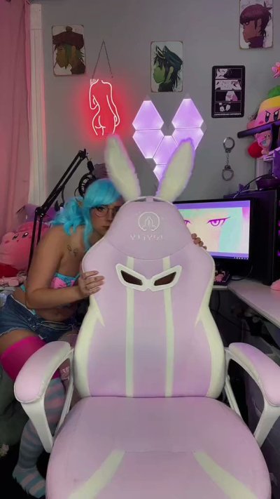 Watch Lotus Jayne 🪷's leaked NSFW video on TwXstars