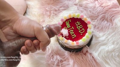 Watch FangTeen's leaked NSFW video on TwXstars