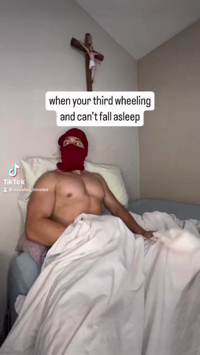 Watch Osvaldo Mireles 👨🏻's leaked NSFW video on TwXstars