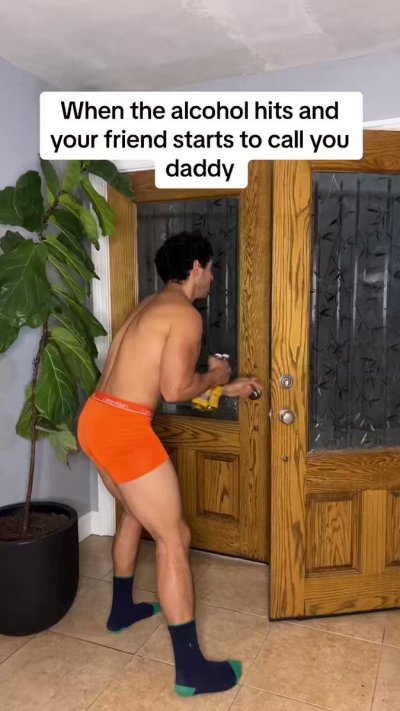 Watch Osvaldo Mireles 👨🏻's leaked NSFW video on TwXstars