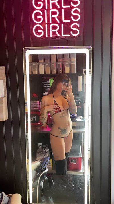 Watch Josie's leaked NSFW video on TwXstars