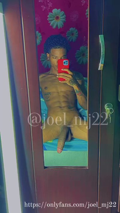 Watch Joel's leaked NSFW video on TwXstars