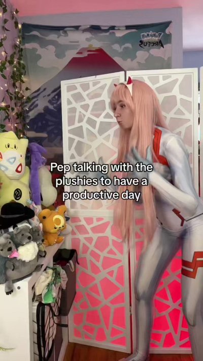 Watch Smores05's leaked NSFW video on TwXstars