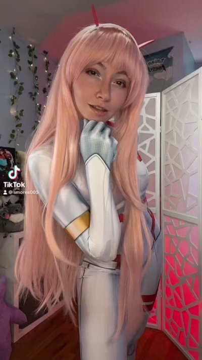 Watch Smores05's leaked NSFW video on TwXstars