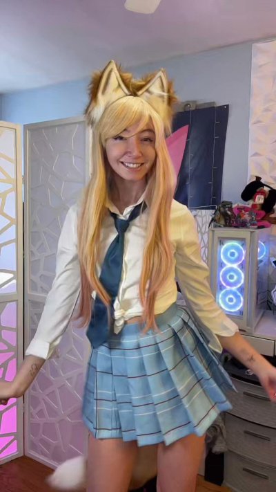 Watch Smores05's leaked NSFW video on TwXstars