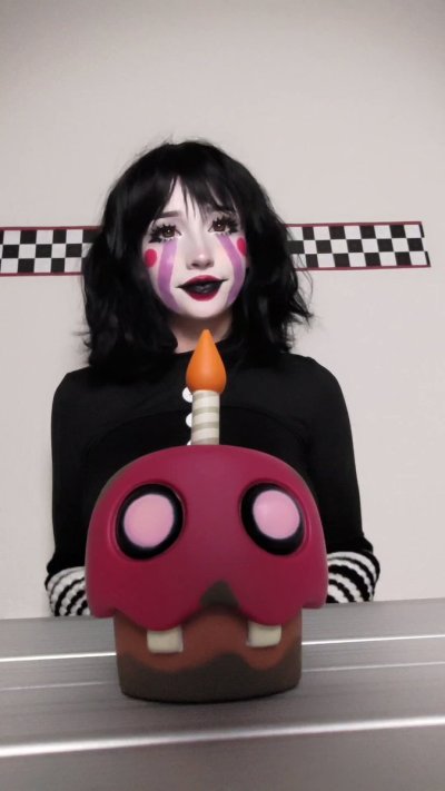 Watch SkyexSummers's leaked NSFW video on TwXstars