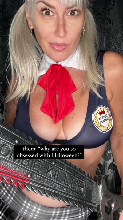 Watch TheGoldenGilf's leaked NSFW video on TwXstars