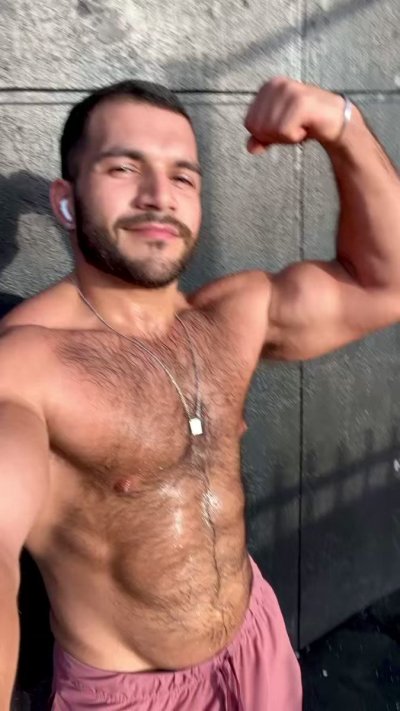 Watch Danny's leaked NSFW video on TwXstars