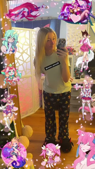 Watch Smores05's leaked NSFW video on TwXstars