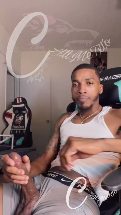 Watch Tito Santana's leaked NSFW video on TwXstars