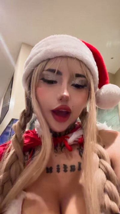 Watch Odasuuurr🍒's leaked NSFW video on TwXstars