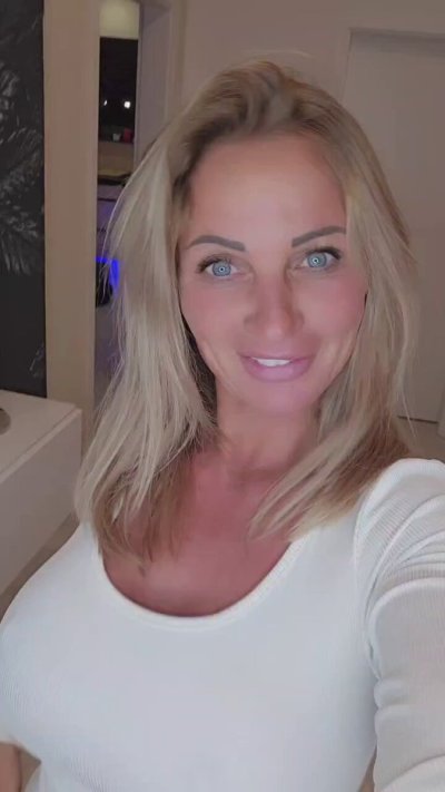 Watch Candy Samira's leaked NSFW video on TwXstars