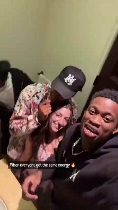 Watch 𝖍𝖞𝖕𝖊𝖗𝖎𝖔𝖓🐶's leaked NSFW video on TwXstars