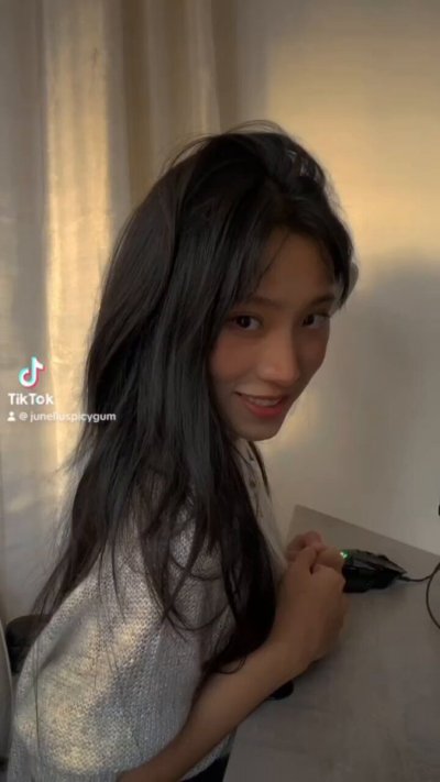 Watch SpicyGum✨'s leaked NSFW video on TwXstars