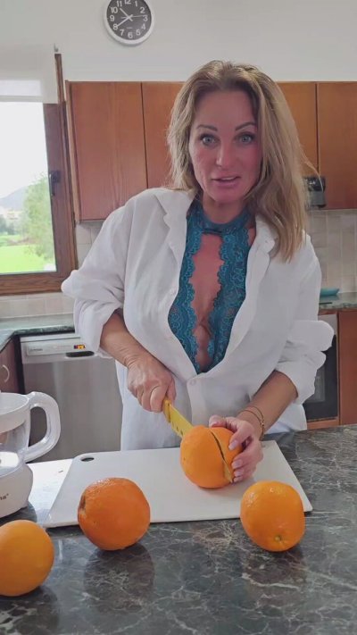 Watch Candy Samira's leaked NSFW video on TwXstars