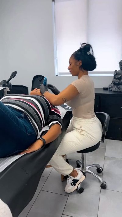 Watch 💎's leaked NSFW video on TwXstars