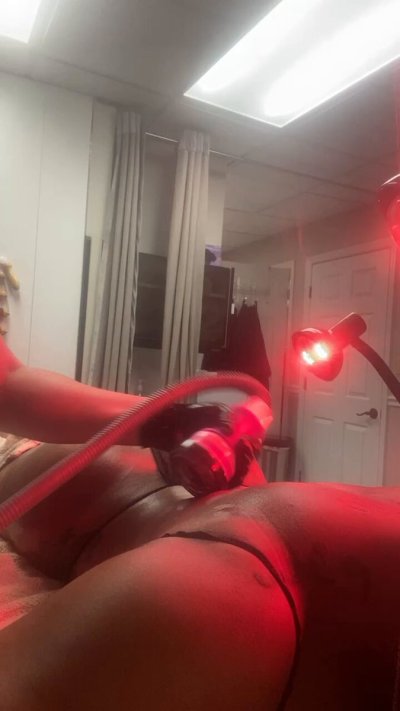 Watch 💎's leaked NSFW video on TwXstars