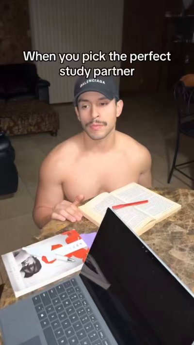 Watch Osvaldo Mireles 👨🏻's leaked NSFW video on TwXstars