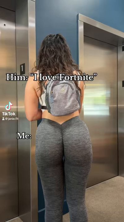 Watch Janiefit's leaked NSFW video on TwXstars