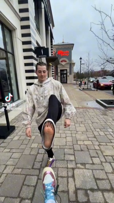 Watch OGBeeFarmr 👽🛸🪐's leaked NSFW video on TwXstars