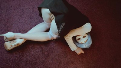 Watch Little Selena's leaked NSFW video on TwXstars