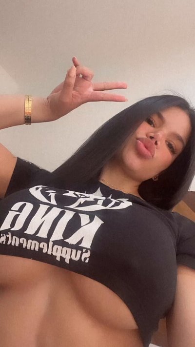 Watch Hanna's leaked NSFW video on TwXstars