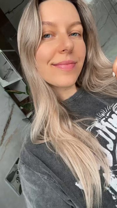 Watch Anna Kochanius's leaked NSFW video on TwXstars