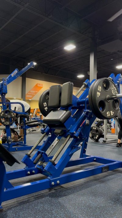 Watch Bambii's leaked NSFW video on TwXstars