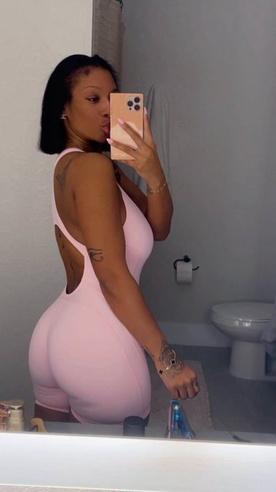 Watch 💎's leaked NSFW video on TwXstars