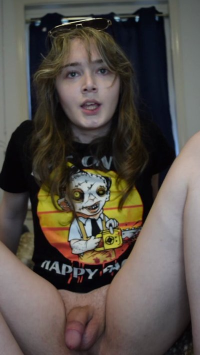 Watch lilxwolfy 🏳️‍⚧️'s leaked NSFW video on TwXstars