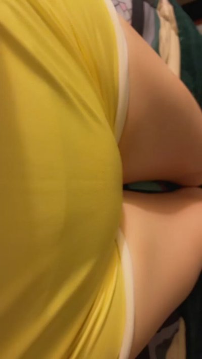 Watch xolindseyxo's leaked NSFW video on TwXstars