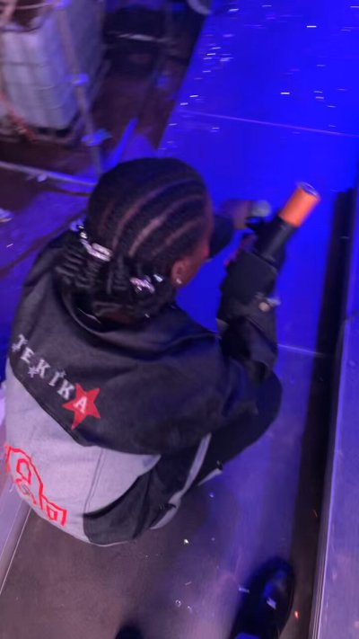 Watch ℤ𝕖𝕖𝕫𝕙𝕦!'s leaked NSFW video on TwXstars