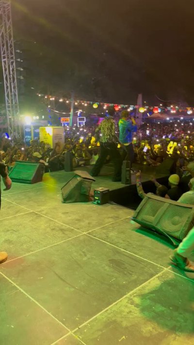 Watch ℤ𝕖𝕖𝕫𝕙𝕦!'s leaked NSFW video on TwXstars