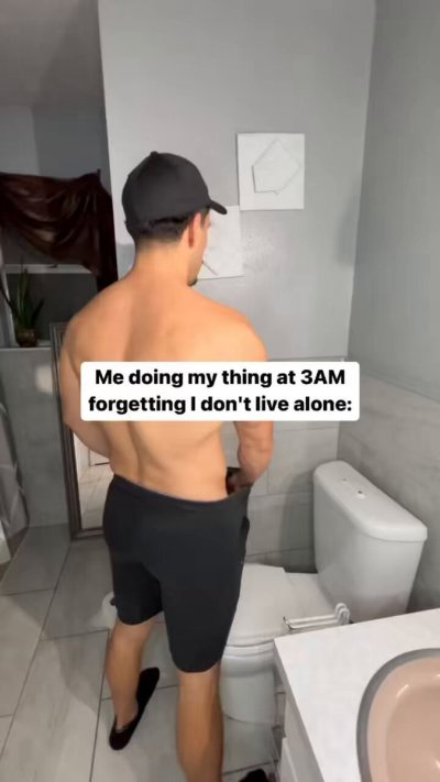 Watch Osvaldo Mireles 👨🏻's leaked NSFW video on TwXstars