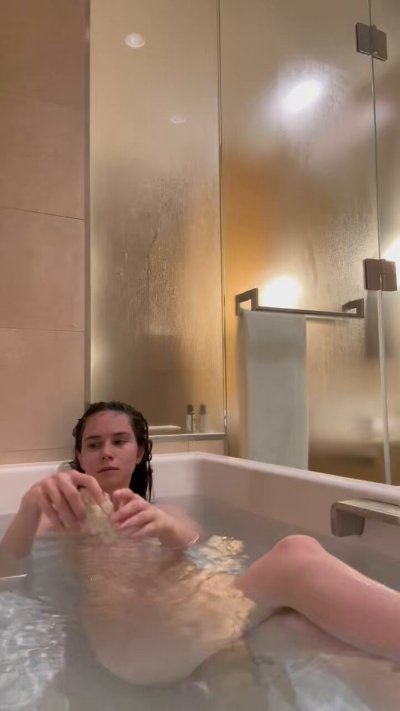 Watch Leona Mia's leaked NSFW video on TwXstars