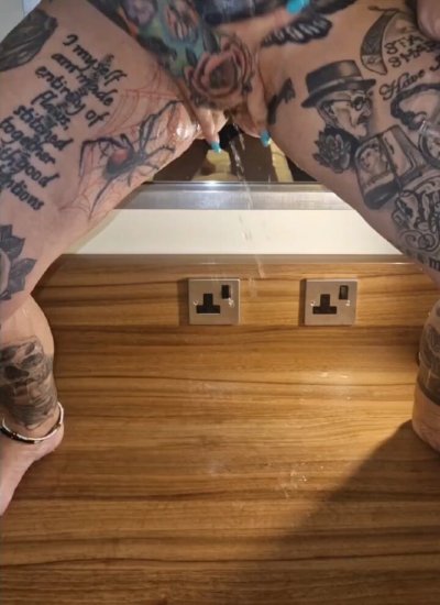 Watch ᴛᴀᴛᴛʏᴛʏʟᴇʀ ɪɴᴋᴇᴅ SQUIRTER 💉 🔞 ONLY's leaked NSFW video on TwXstars