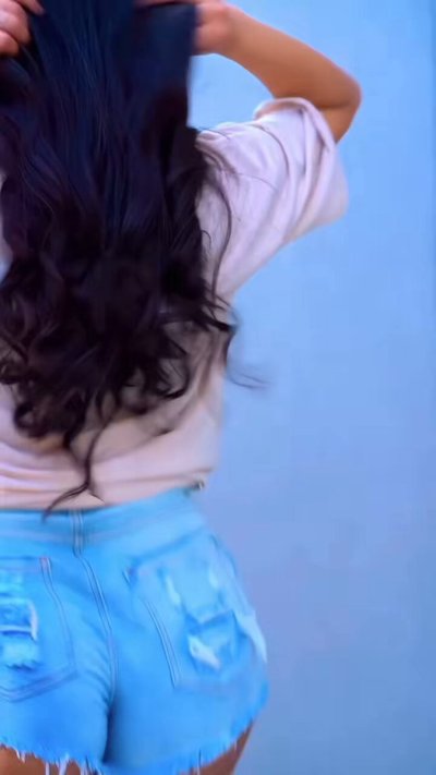 Watch Elsaaababy's leaked NSFW video on TwXstars