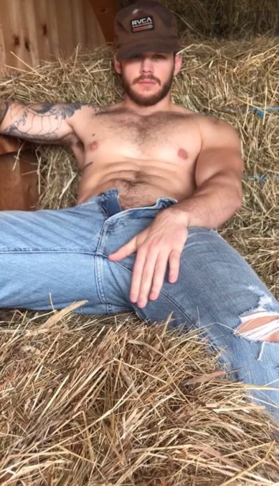 Watch Matthew Camp's leaked NSFW video on TwXstars