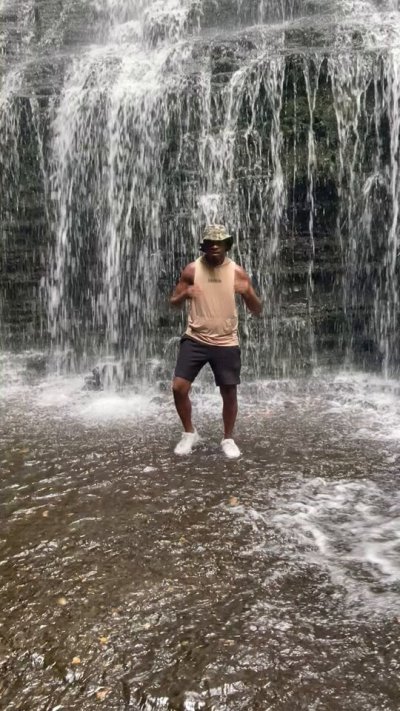 Watch NAH BRO's leaked NSFW video on TwXstars