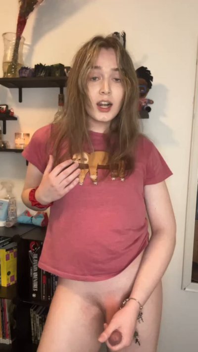 Watch lilxwolfy 🏳️‍⚧️'s leaked NSFW video on TwXstars