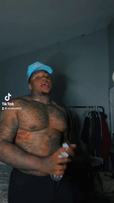 Watch 〽️ustard's leaked NSFW video on TwXstars