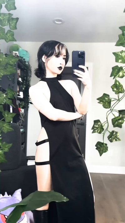 Watch huni 🍯's leaked NSFW video on TwXstars