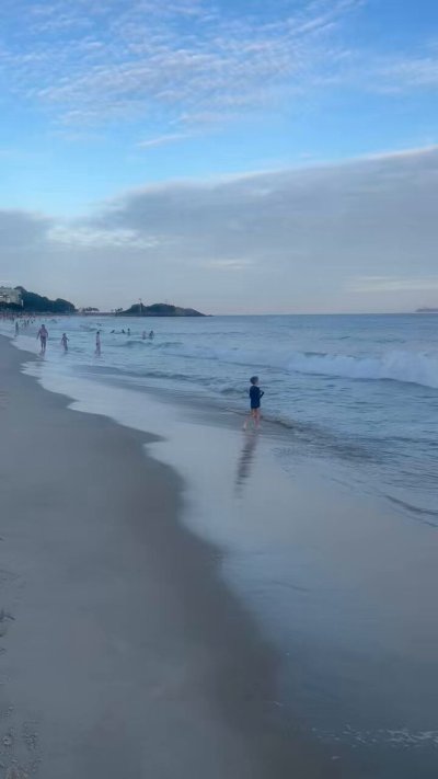 Watch Johnny Louis's leaked NSFW video on TwXstars