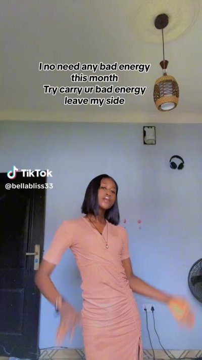 Watch ℤ𝕖𝕖𝕫𝕙𝕦!'s leaked NSFW video on TwXstars