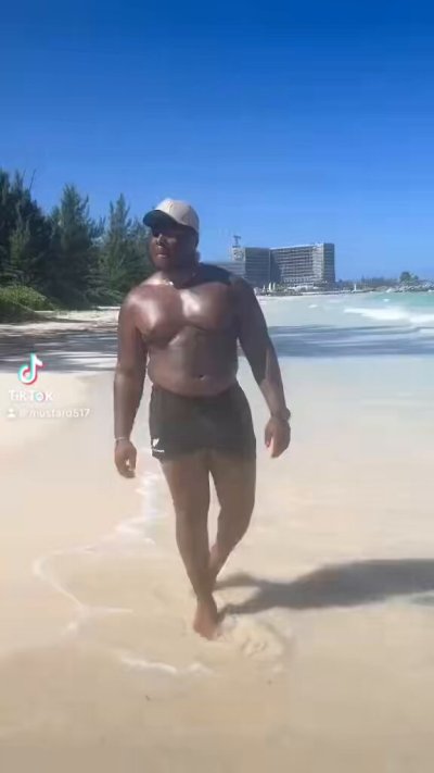 Watch 〽️ustard's leaked NSFW video on TwXstars