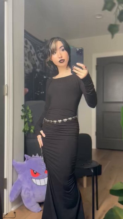 Watch huni 🍯's leaked NSFW video on TwXstars