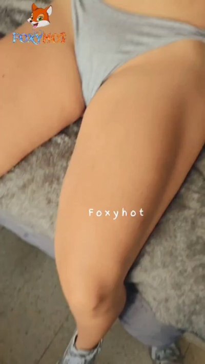 Watch Foxyhot's leaked NSFW video on TwXstars